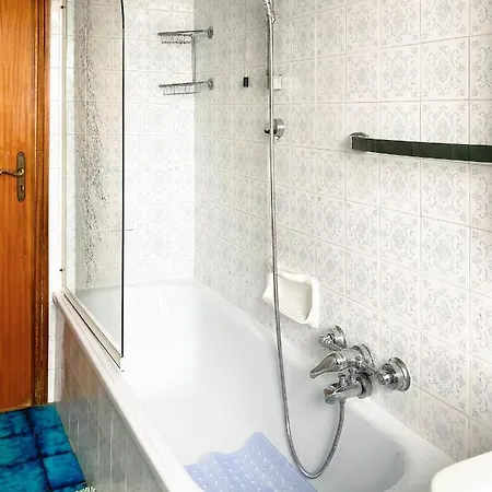 Casa Glicine Apartment